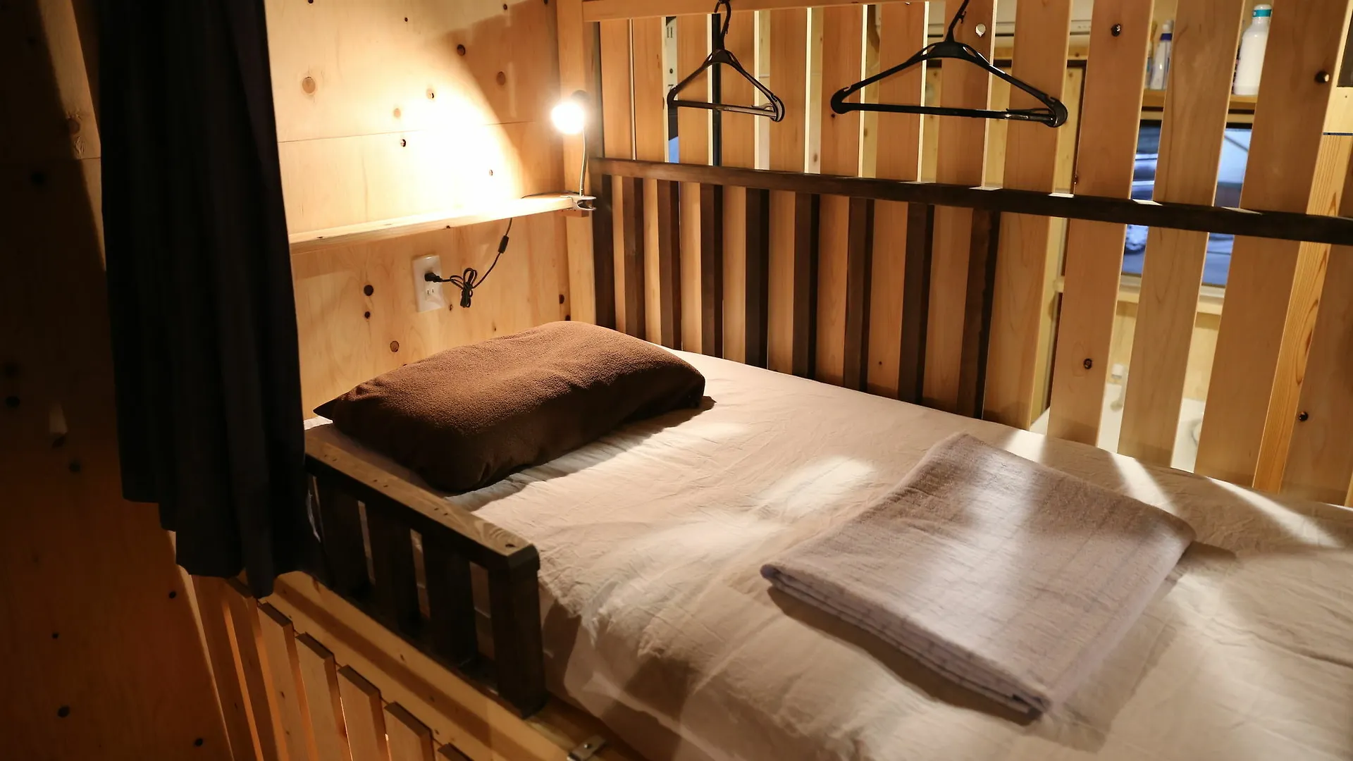 Kagaribi Kitasenju Guesthouse Tokyo Hotel